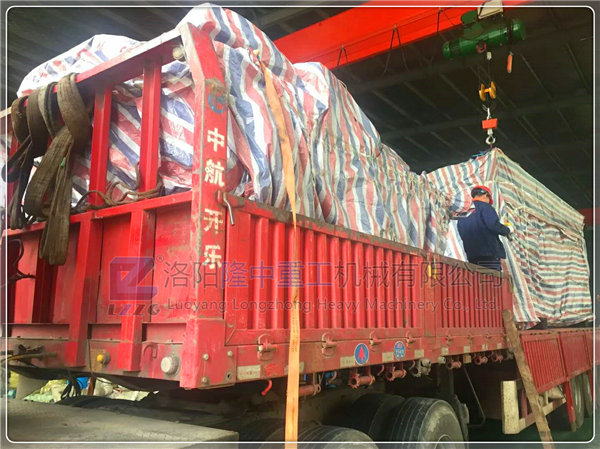 洗沙脫水設(shè)備裝車